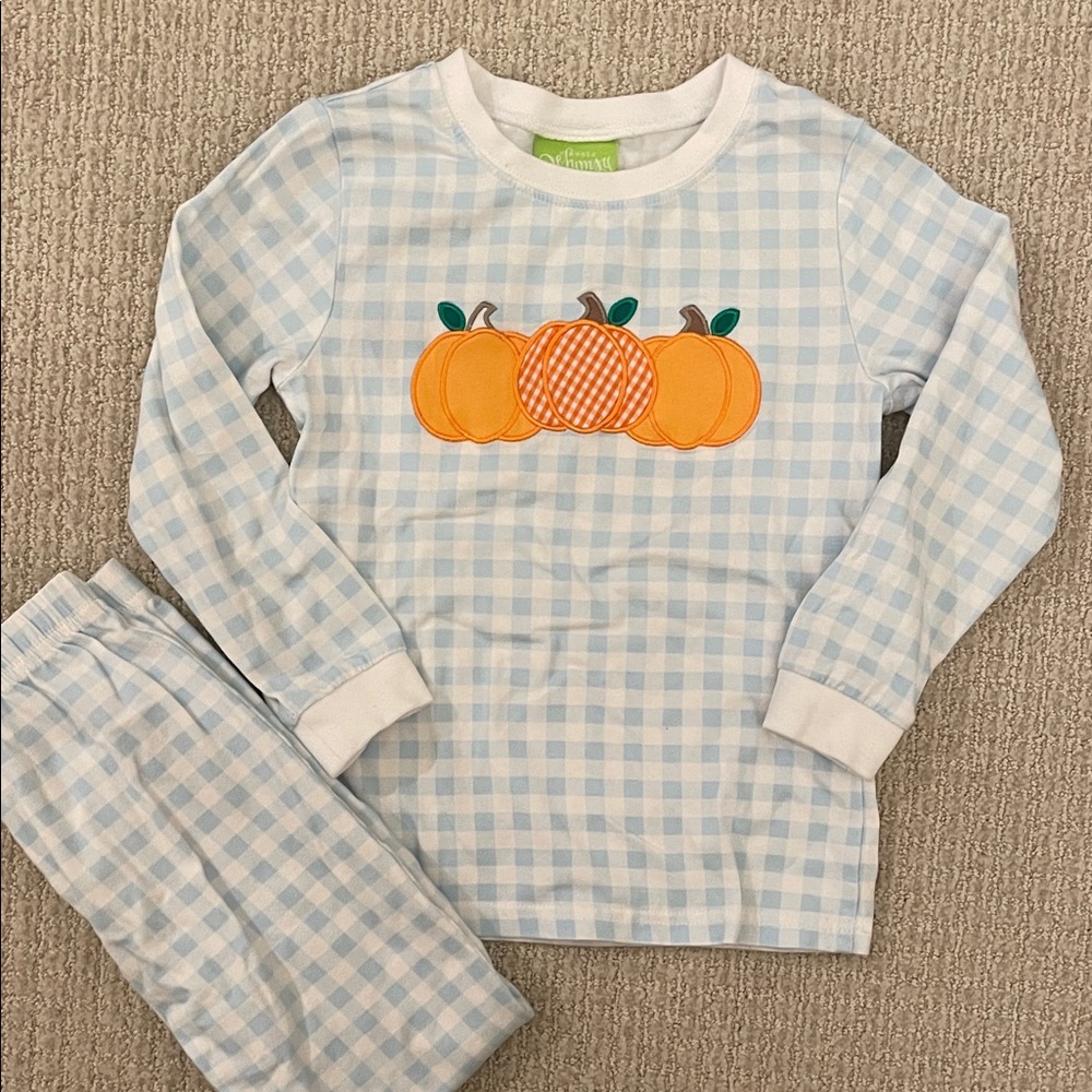 Classic Whimsy pumpkin pajama set, size 5